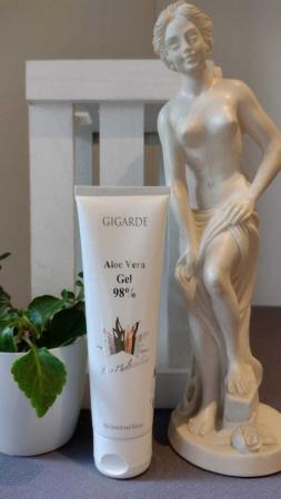 Preview: Aloe Vera Gel 98 % – veganes Gesichtsgel & Körpergel zur Feuchtigkeitspflege, 100 ml Preview: Aloe Vera Gel 98 % – veganes Gesichtsgel & Körpergel zur Feuchtigkeitspflege, 100 ml